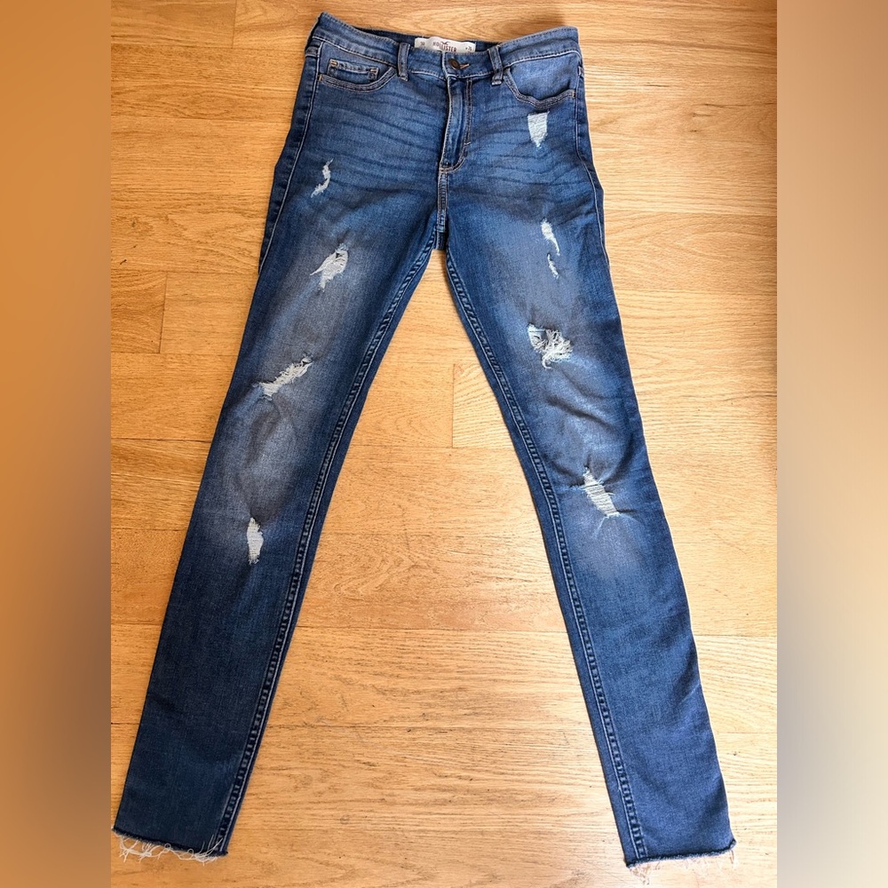 HOLLISTER HIGH RISE SUPER SKINNY 3R